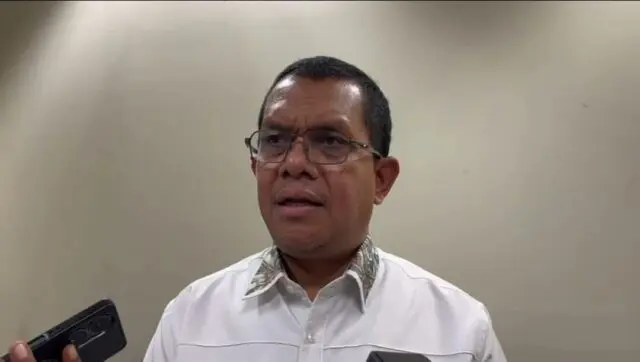Sampaikan Duka Atas Wafatnya Pelajar SD Di Ngada, Gubernur NTT Berkomitmen Perbaiki Sistem Perlindungan Sisial Sampaikan Duka Atas Wafatnya Pelajar SD Di Ngada, Gubernur NTT Berkomitmen Perbaiki Sistem Perlindungan Sisial