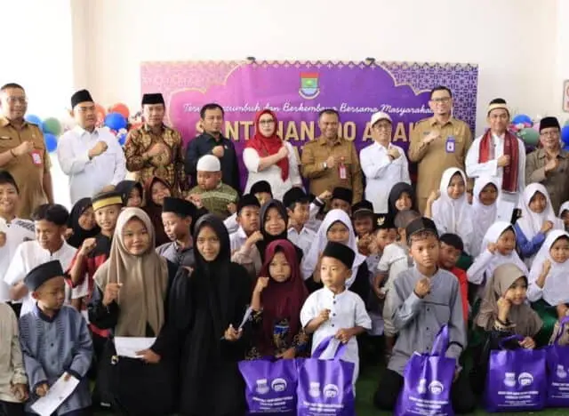 HUT ke-8 RSUD Pakuhaji Diwarnai Santunan Anak Yatim dan Cek Layanan Kesehatan Gratis HUT ke-8 RSUD Pakuhaji Diwarnai Santunan Anak Yatim dan Cek Layanan Kesehatan Gratis