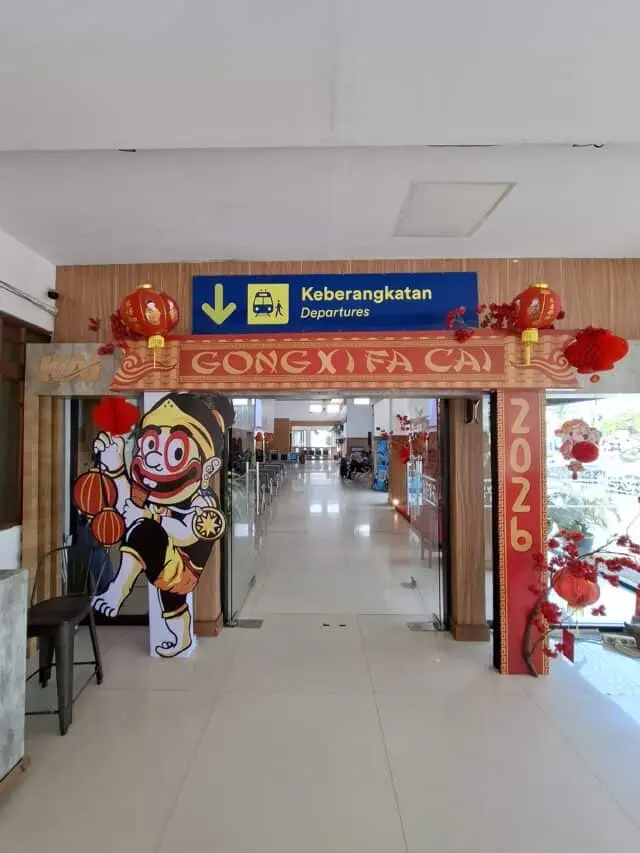Stasiun KAI Daop 5 Purwokerto Berhias Merah Emas, Sambut Imlek 2577 Kongzili Stasiun KAI Daop 5 Purwokerto Berhias Merah Emas, Sambut Imlek 2577 Kongzili