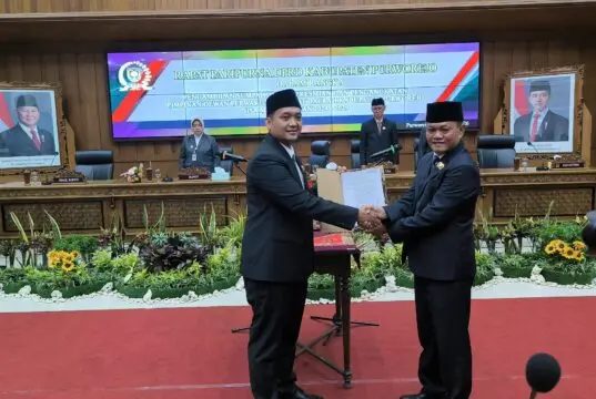 Rudi Hartono Sah Jadi Wakil Ketua DPRD Purworejo, Pimpinan Dewan Kini Lengkap Rudi Hartono Sah Jadi Wakil Ketua DPRD Purworejo, Pimpinan Dewan Kini Lengkap