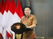 Di Pelantikan APDESI, Sekjen Kemendagri Kembali Ingatkan Pentingnya Bekerja untuk Masyarakat Di Pelantikan APDESI, Sekjen Kemendagri Kembali Ingatkan Pentingnya Bekerja untuk Masyarakat