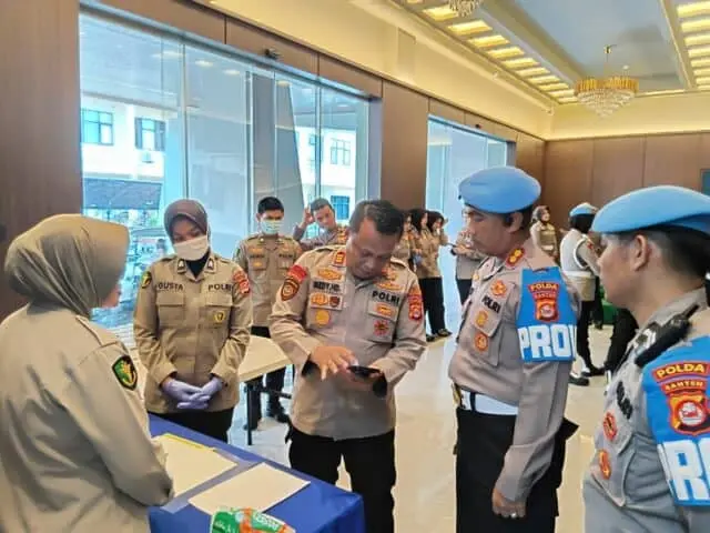Bid Propam Polda Banten Laksanakan Tes Urine 261 Peserta Rapim Polri TA 2026 Bid Propam Polda Banten Laksanakan Tes Urine 261 Peserta Rapim Polri TA 2026