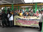 Karya Bakti di Pasar Sucen, Forkompimcam Bayan dan Warga Sucenjurutengah Gaungkan Gerakan Indonesia ASRI