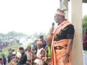 Atraksi Pasola Gaura di Sumba Barat Disaksikan Wagub NTT Johni Asadoma Atraksi Pasola Gaura di Sumba Barat Disaksikan Wagub NTT Johni Asadoma