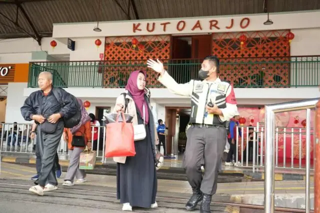 KAI Daop 5 Purwokerto Upgrade Rangkaian KA Keberangkatan Kutoarjo, Tingkatkan Kenyamanan Pemudik KAI Daop 5 Purwokerto Upgrade Rangkaian KA Keberangkatan Kutoarjo, Tingkatkan Kenyamanan Pemudik