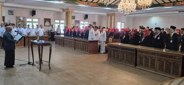 88 Kepala TK–SMP di Purworejo Dikukuhkan, 75 Persen Perempuan Dominasi Jabatan 88 Kepala TK–SMP di Purworejo Dikukuhkan, 75 Persen Perempuan Dominasi Jabatan