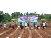 Dukung Swasembada Pangan Nasional, Polda Banten Tanam Raya Jagung Serentak Dukung Swasembada Pangan Nasional, Polda Banten Tanam Raya Jagung Serentak