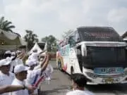 Wujudkan Suka Cita Lebaran, Ribuan Peserta Mudik Gratis PTPN IV PalmCo Resmi Diberangkatkan Serentak Wujudkan Suka Cita Lebaran, Ribuan Peserta Mudik Gratis PTPN IV PalmCo Resmi Diberangkatkan Serentak