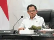 Mendagri Dorong Gubernur Bebaskan Pajak Kendaraan Listrik Mendagri Dorong Gubernur Bebaskan Pajak Kendaraan Listrik