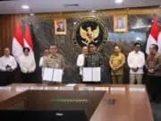 Mendagri Saksikan Penandatanganan Kerja Sama Danantara dan Pemprov DKI Jakarta Percepat Pembangunan PSEL Mendagri Saksikan Penandatanganan Kerja Sama Danantara dan Pemprov DKI Jakarta Percepat Pembangunan PSEL