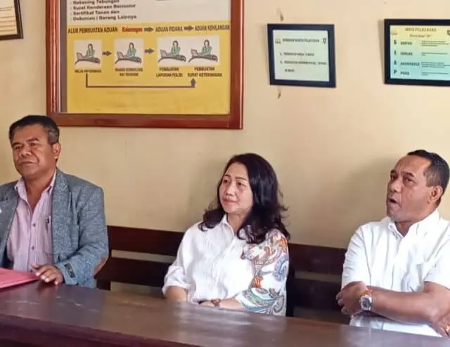 Tidak Terima Dikaitkan Dengan Kasus Korupsi Di Manggarai Timur, Hery Nabit Bersama Isterinya Adukan Edi Hardum Ke Polres Manggarai Tidak Terima Dikaitkan Dengan Kasus Korupsi Di Manggarai Timur, Hery Nabit Bersama Isterinya Adukan Edi Hardum Ke Polres Manggarai