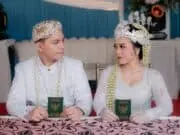 Sah Jadi Pasangan Suami Istri, Prosesi Akad Nikah Ilham Riansyach & Karina Oktavia Dipimpin Langsung Kepala KUA Kecamatan Legok Sah Jadi Pasangan Suami Istri, Prosesi Akad Nikah Ilham Riansyach & Karina Oktavia Dipimpin Langsung Kepala KUA Kecamatan Legok