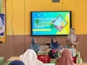 Dosen UIR Terapkan Deep Learning Berbasis Isu Sosial-Ilmiah di SMAN 2 Siak Hulu Dosen UIR Terapkan Deep Learning Berbasis Isu Sosial-Ilmiah di SMAN 2 Siak Hulu