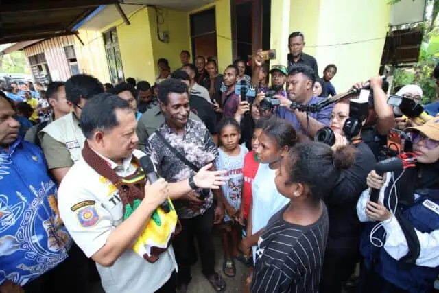 Sukseskan Program Presiden, Mendagri Tinjau Program BSPS di Jayapura Sukseskan Program Presiden, Mendagri Tinjau Program BSPS di Jayapura