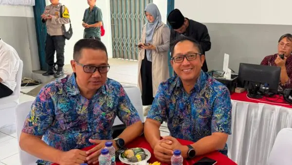 GM Mobil Resmikan Service Center FAW Trucks di SMK 752 Purwokerto, Perkuat Layanan Purna Jual di Banyumas Raya GM Mobil Resmikan Service Center FAW Trucks di SMK 752 Purwokerto, Perkuat Layanan Purna Jual di Banyumas Raya