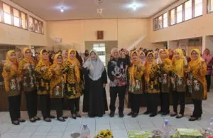 Siap Perkuat Ekonomi Lokal, Bupati Purworejo Kukuhkan Pengurus Kopwan Srikandi Periode 2026–2028