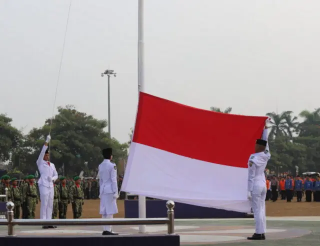 Upacara HUT ke-81 RI di Purworejo Digelar Sederhana, Veteran Tetap Dapat Tempat Terhormat Upacara HUT ke-81 RI di Purworejo Digelar Sederhana, Veteran Tetap Dapat Tempat Terhormat