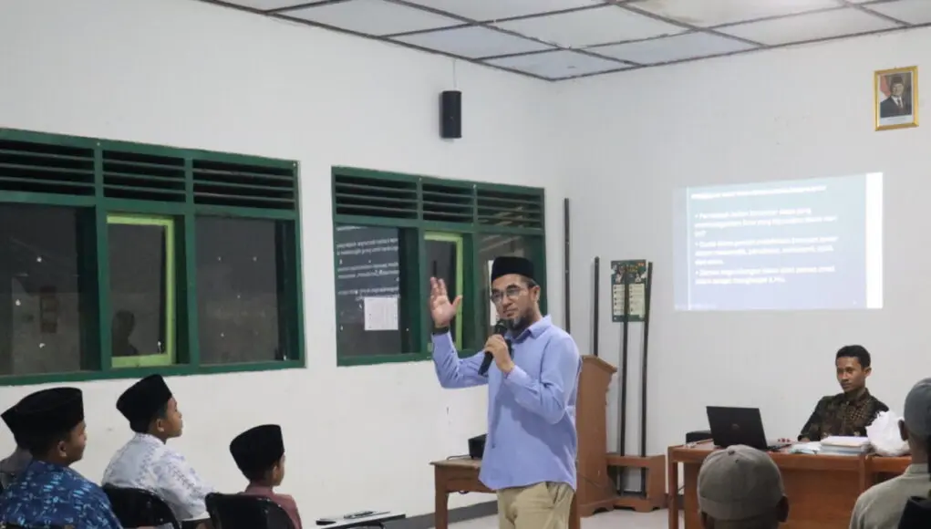 Dari Pesantren untuk Peradaban, Santri Diajak Meneladani Jejak Ilmuwan Muslim