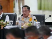 Mendagri Pastikan Penanganan Pascagempa NTT Fokus Pulihkan Layanan Dasar dan Percepat Pendataan Mendagri Pastikan Penanganan Pascagempa NTT Fokus Pulihkan Layanan Dasar dan Percepat Pendataan