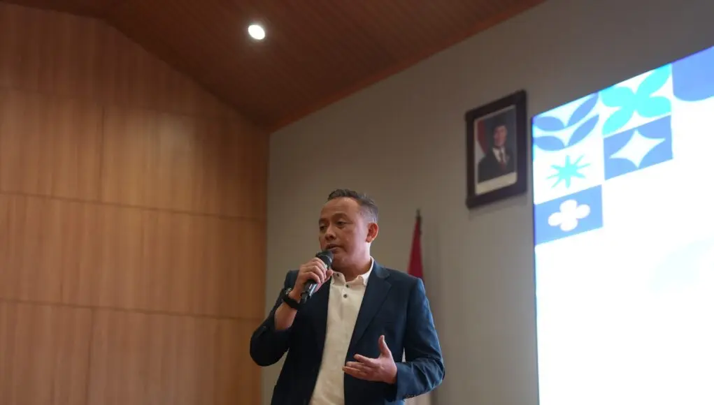 Beri Kuliah Umum di FEB UI, Dirut PTPN IV PalmCo: Kampus Adalah Laboratorium Paling Aman untuk Bereksperimen