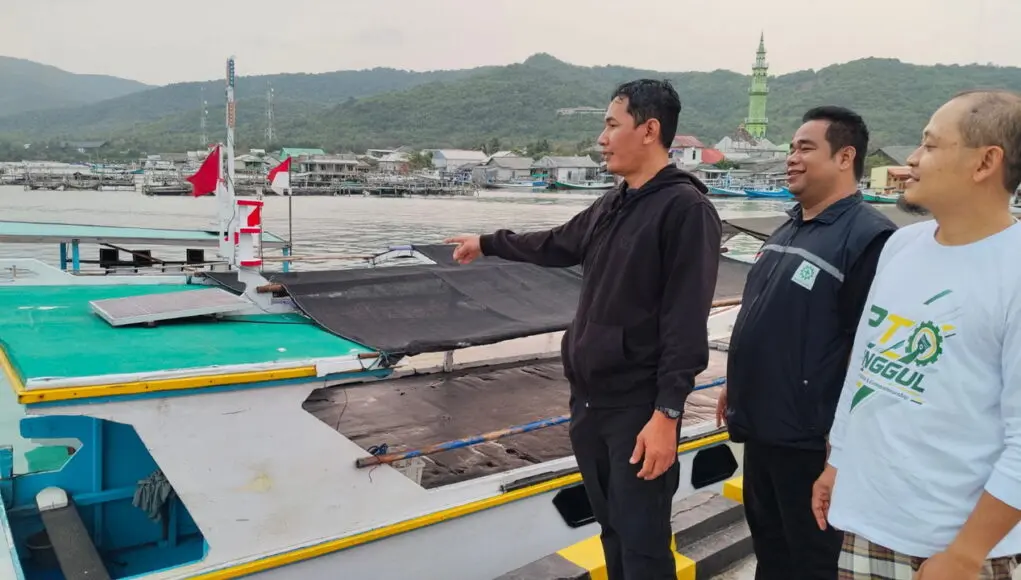 Pendampingan Maintenance Sel Surya untuk Mendukung Keberlanjutan Energi pada Kapal Nelayan di Kepulauan Karimunjawa