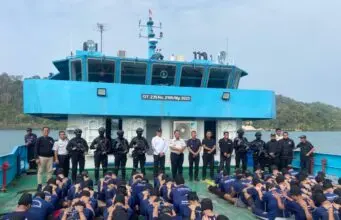 Perkuat Keamanan, Lapas Kelas 1 Tangerang Kirim 9 Napi Berisiko Tinggi ke Nusakambangan Perkuat Keamanan, Lapas Kelas 1 Tangerang Kirim 9 Napi Berisiko Tinggi ke Nusakambangan