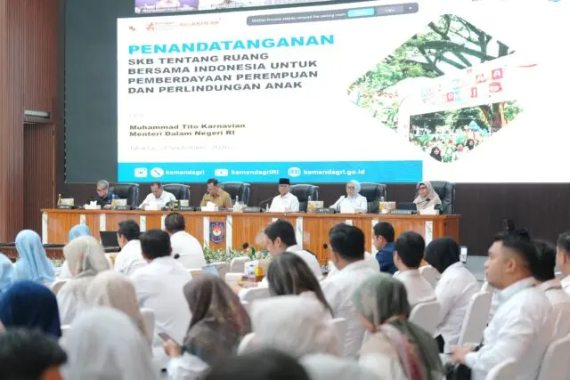 Kendalikan Inflasi, Mendagri Minta Pemda Waspadai Kenaikan Harga Ayam, Telur, dan Beras Kendalikan Inflasi, Mendagri Minta Pemda Waspadai Kenaikan Harga Ayam, Telur, dan Beras