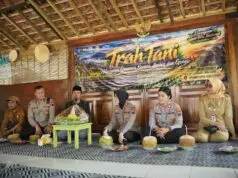Regenerasi Petani Jadi Sorotan, Panen Raya Pepaya Warnai Hari Tani di Purworejo