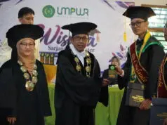 Wisuda 548 Lulusan, Rektor UMPWR Dorong Alumni Terus Tumbuh, Tangguh, dan Berpengaruh