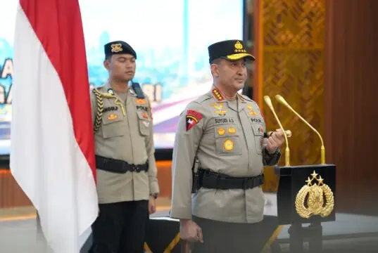Irjen Pol Hendra Kurniawan Resmi Dilantik Jadi Kapolda Banten