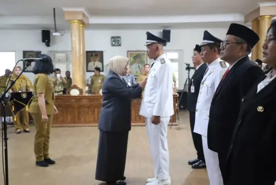 Bupati Yuli Lantik 40 ASN, Ada Dua Kepala Dinas Baru di Pemkab Purworejo