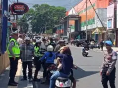 Tingkatkan Kepatuhan Pengendara, Satlantas Polres Manggarai Gelar Operasi Patuh Turangga Hari Pertama Pelaksanaan Razia Kegiatan Operasi Patuh Turangga Sat Lantas Polres Manggarai Di Jl. Motang Rua Kelurahan Pitak Kecamatan Langke Rembong